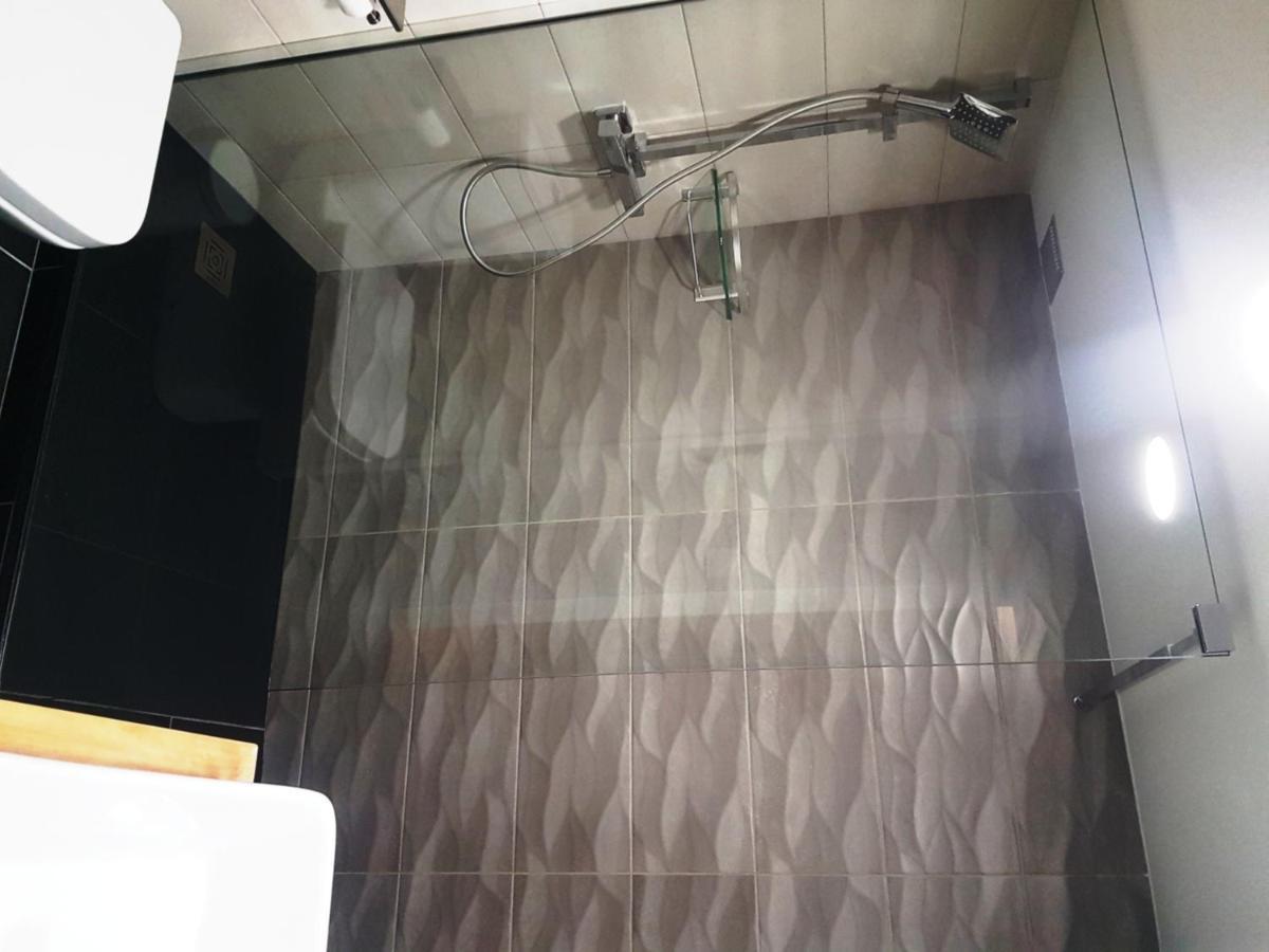 Charmant Appartement Style Canut Pentes Croix Rousse ليون المظهر الخارجي الصورة