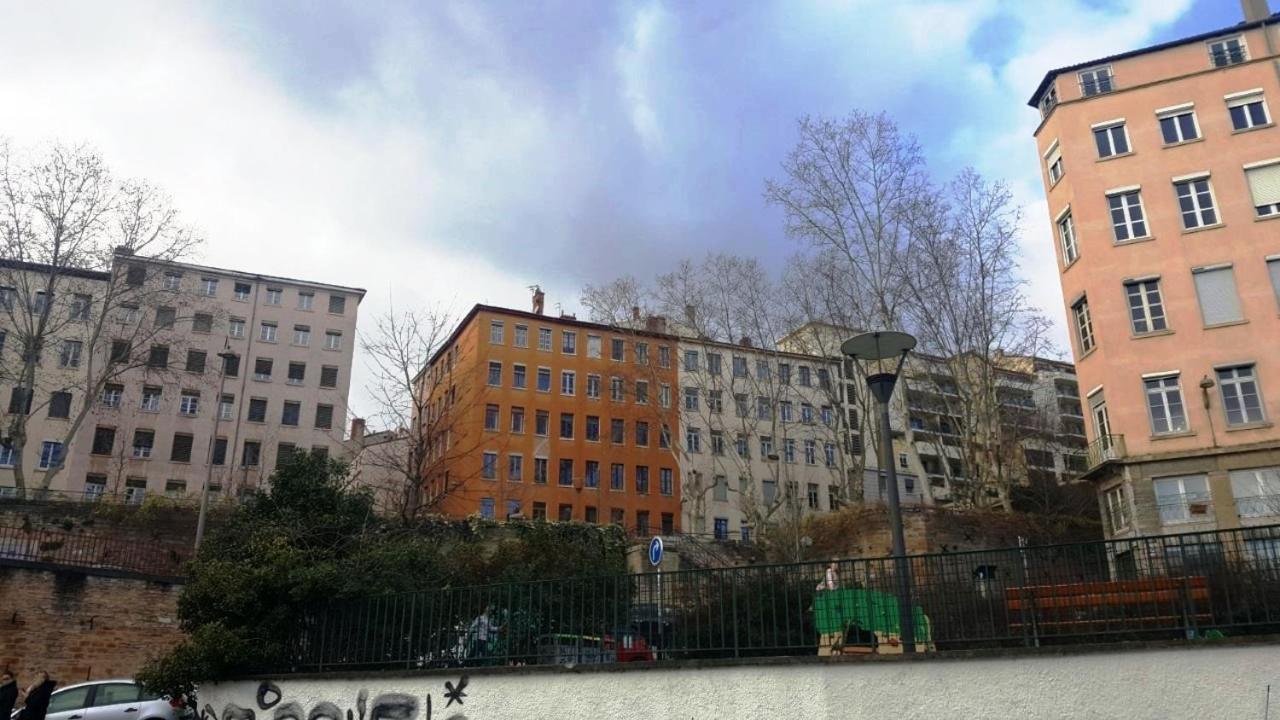 Charmant Appartement Style Canut Pentes Croix Rousse ليون المظهر الخارجي الصورة